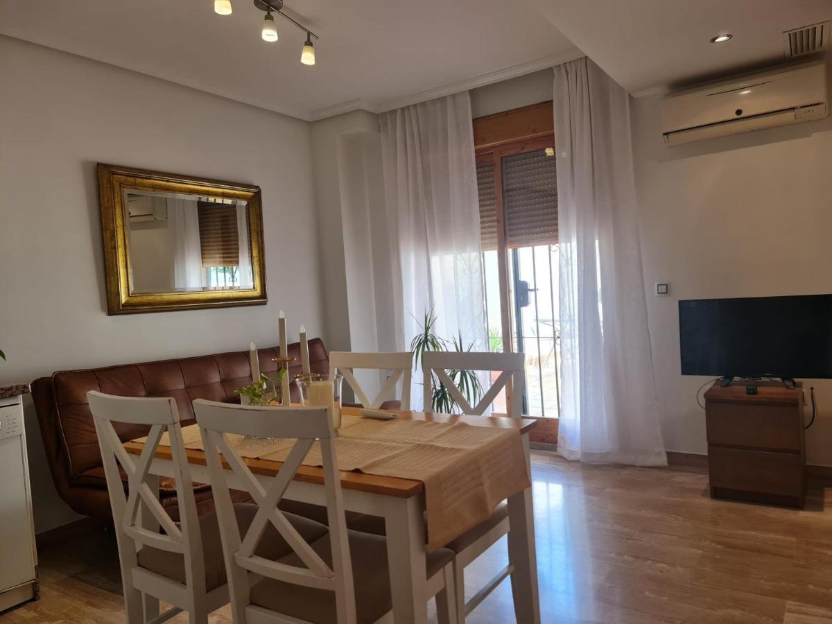 Apartamentos Benalmarina Malaga Exterior photo